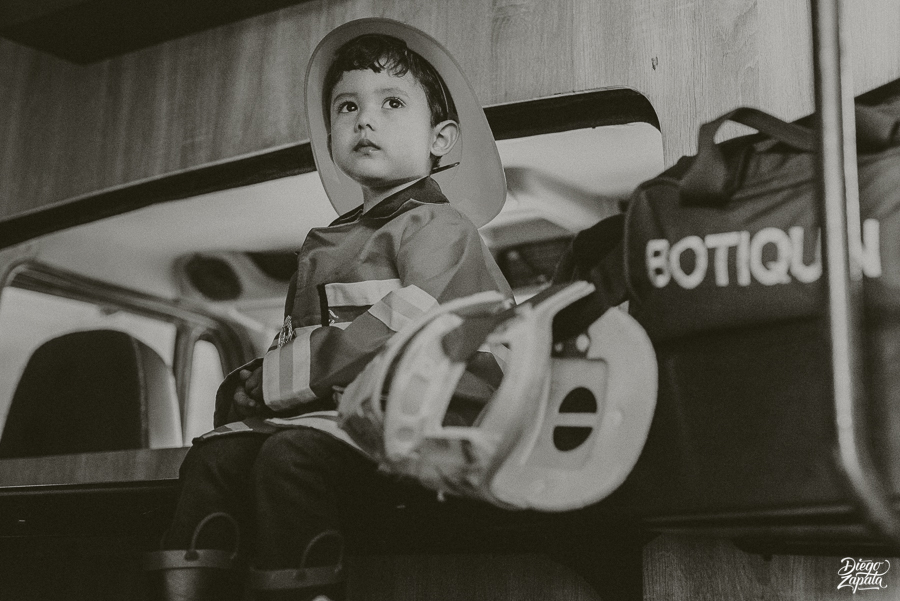 Sesiones Fotográficas Infantiles Medellín, Fotógrafo Infantil Bogotá, Leonardo